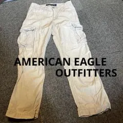 AMERICAN EAGLE OUTFITTERS カーゴパンツのサムネイル