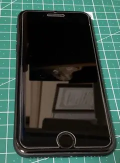 iPhone 8　Docomoキャリア(保護フィルム付き)
