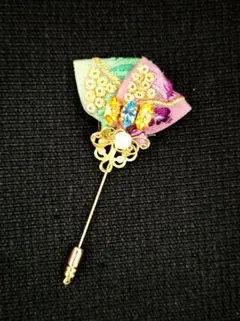 ハンドメイド 扇形ブローチ 多色