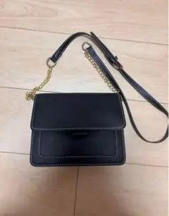 黒 バッグ ショルダーバッグ