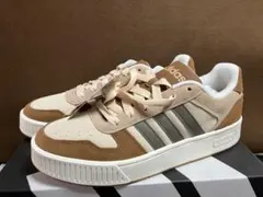 Item thumbnail for item 13ce43b6-af75-4323-8591-dfe38c5d0456