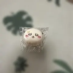 匿名発送！ちいかわ　おかおミニシリコンポーチ　ラッコ