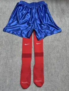 サッカーソックス 25〜27cm ナイキ レッド ハーフパンツ ブルーM