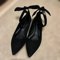 【CHARLES & KEITH】リボンストラップ フラットシューズ