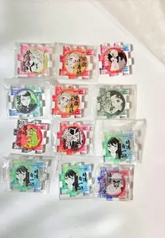 繋がるアクリルパズル　鬼滅の刃　童磨　甘露寺蜜璃　時透有一郎