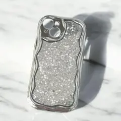 ホワイトグリッターiPhone15ケース