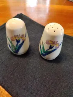 有田染錦あやめ陶器塩コショウ入れセット