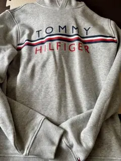 美品　TOMMY HILFIGER パーカー グレー Sサイズ