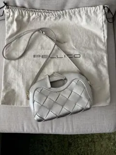ペリーコ PELLICO シルバー　ショルダーバッグのサムネイル