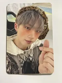 Item thumbnail for item 95266b6c-a4a0-4f10-b12d-3f83b1be2f3b