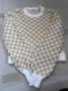 Cutie Blonde チェック柄セーター