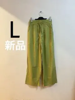 オリーブグリーン ワイドパンツ