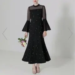 【新品✨定価20,499円】レジャ プリーツフレアスリーブビーズマーメイドワンピ