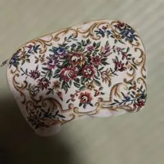 Item thumbnail for item a9d6d4c0-4d17-44ee-80bc-43d913dde184