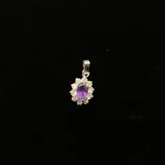 478遺品整理品　ペンダントトップ　アメジスト？　トパーズ？　ダイヤ系　ガラス？