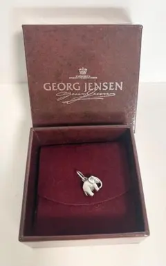セール】GEORG JENSEN エレファント チャーム シルバー925 - メルカリ