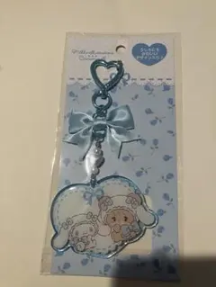 mikko サンリオ　アクリルキーホルダー　ラテ　シナモロール　シナモン