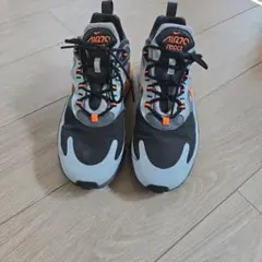 ナイキ エアマックス 270 リアクト 　26cm