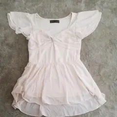 未使用CECIL McBEEトップス