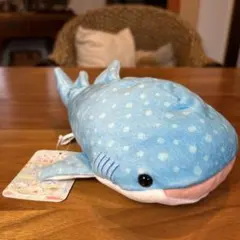 新品タグ付　ジンベエザメ　ぬいぐるみ 全長24㎝