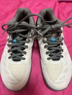 YONEX バドミントンシューズ ホワイト/グレー24.5cm 男女兼用