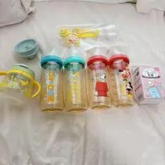 Pigeon 哺乳瓶 4本セット スヌーピー　ミッキー　マグ　お出かけ乳首