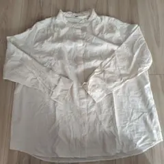 UNIQLO アイボリー フリル襟シャツ 3XL　⚠中古品