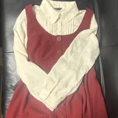 ワンピースとブラウス