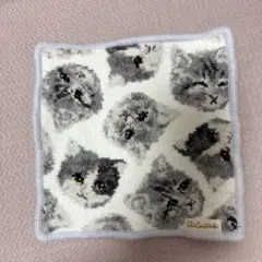 グーグーワールド GuGu World マルチ猫ホワイト　ハンカチ