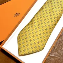 HERMES エルメス ネクタイ 総柄 シルク 黄 青 フランス製 シミあり