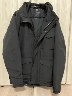 ブラック マウンテンパーカー