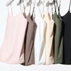 ユニクロ　エアリズム　ブラキャミソール　ホワイト　チューブトップ　ブラック