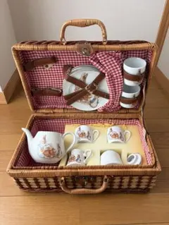 ビアトリクス・ポター(ピーターラビット)ピクニックバスケット