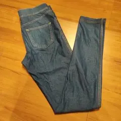 Item thumbnail for item 94b723bc-e4a8-4ee8-bd22-dfa5c06ff74c