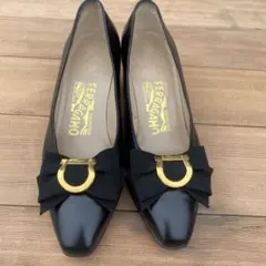 Salvatore Ferragamo パンプス ブラック リボン23.0のサムネイル
