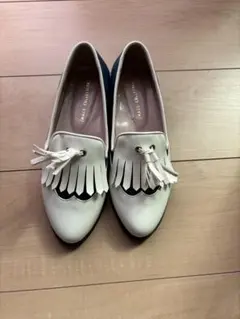 フリンジ付きフラットシューズ　ローファー　新品未使用