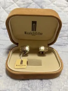 新品未使用　Nicole St Gilles カフスボタン　専用ケース付き