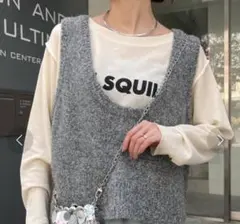 グレー ニット Vネックベスト　チャオパニック