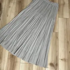 ベイフロー　グレー レディースプリーツスカート ゴムウエストのサムネイル