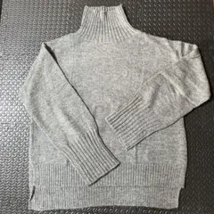 GOA グレー ハイネック リブ編みセーター