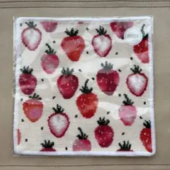 【新品未使用】フェイラータオルハンカチ ストロベリードット　アイボリー