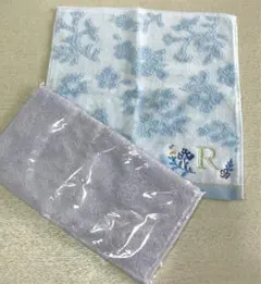 水色 花柄 タオルハンカチ R刺繍　イニシャル ２枚セット