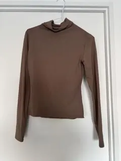 Dazy ブラウン 長袖タートルネック Tシャツ M