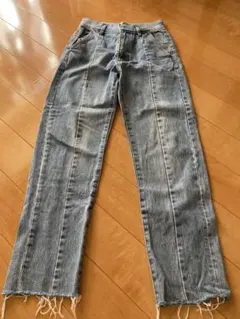 Item thumbnail for item 09413621-25ca-495c-b822-d67bda1cf61f