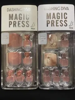 DASHING DIVA MAGIC PRESS ネイルチップフット用2個セット