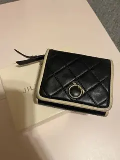 JILLSTUART ジルスチュアート 2つ折り財布　黒のサムネイル