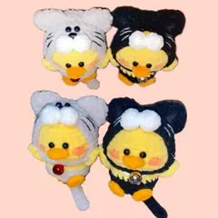 【２セット】にゃんこぴよちゃん　あみぐるみ　キーホルダーのサムネイル