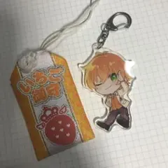 すとぷりのジェルくんのサイン入りお守り(後ろに黒い傷あり)とアクリルキーホルダー