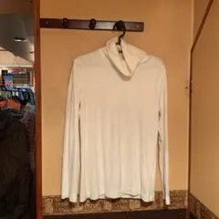 UNIQLOユニクロ タートルネック カットソー HEATTECH