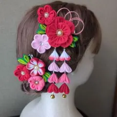 七五三髪飾り　卒業式髪飾り　成人式　つまみ細工　和服　髪飾り　no.48　赤